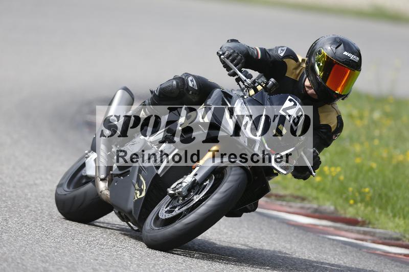 /37 28.07.2025 Dunlop Ride und Test Day ADR/Trackday Erfahren gelb Trackday schnell  rot/29